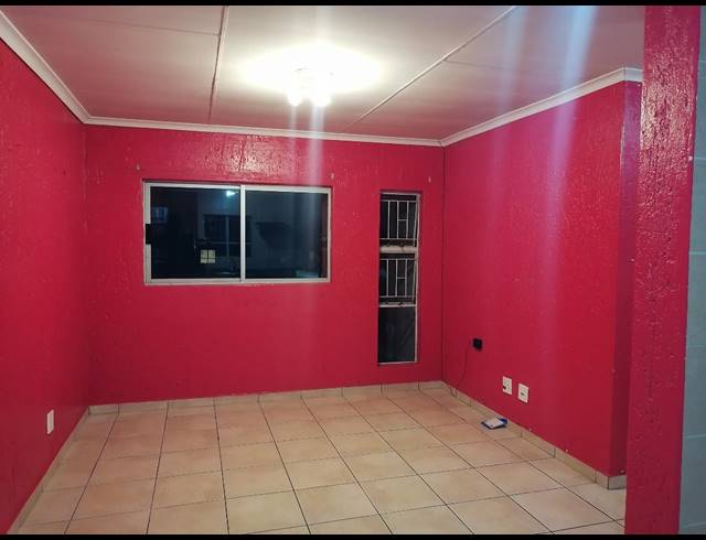 2 bed property to rent in ORMONDE